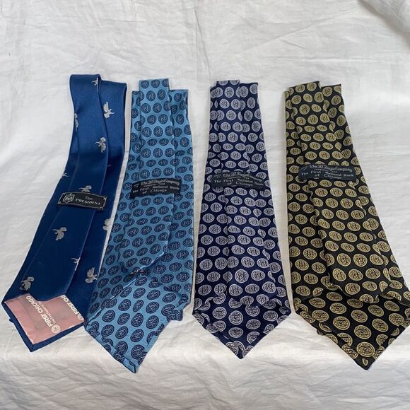 THE FIRST NATIONAL BANK OF CHICAGO Silk Ties-Lot of 4 - Picture 4 of 6